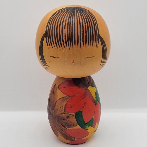 Wooden Doll with Floral Design 6.5" Approx. Japanese Creative KOKESHI Doll Vtg - Picture 1 of 9